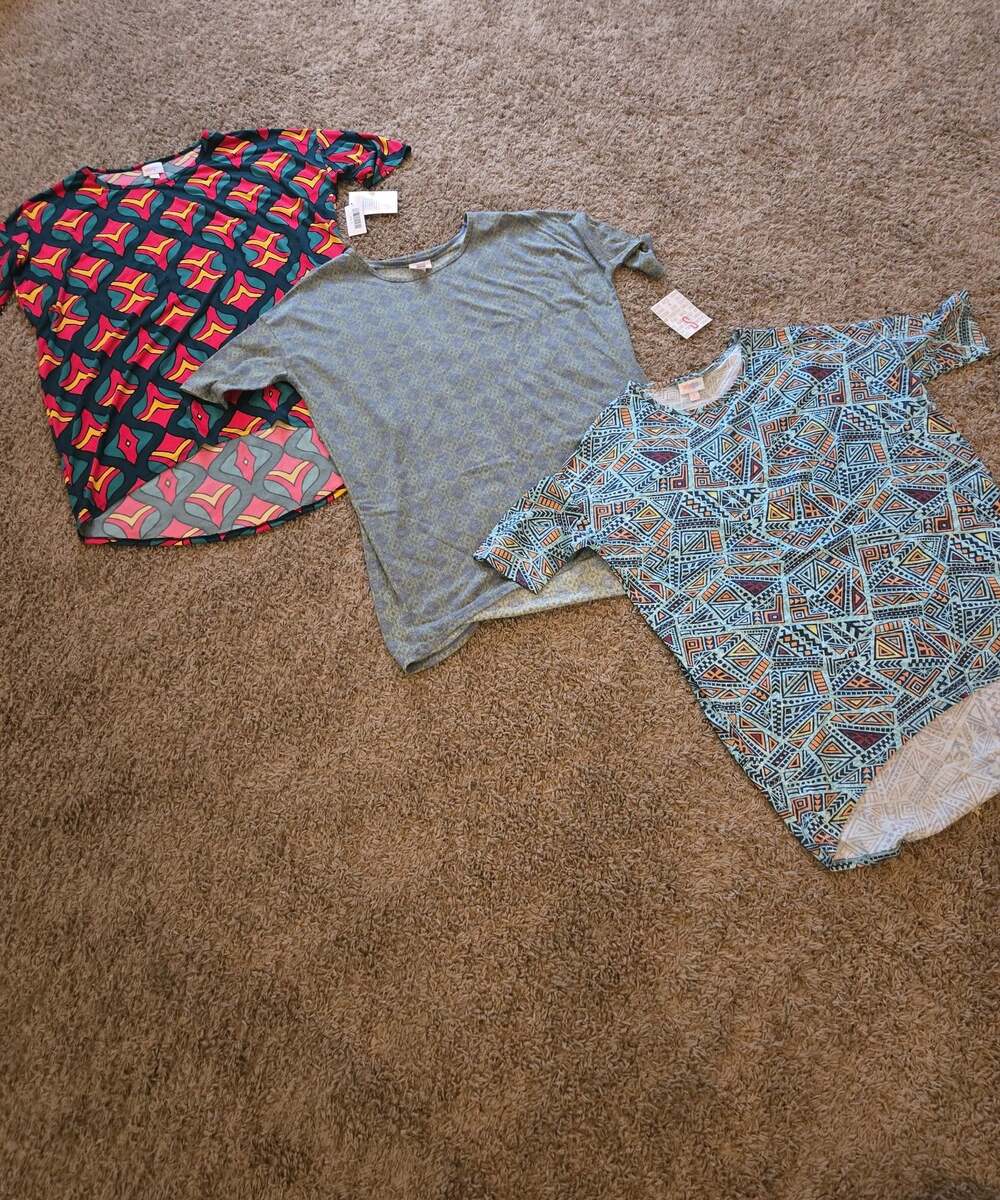 ** Lot of 3 lularoe Irma size small s
